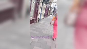 Candid Sexy Desi Jiggly Butt-Ver A Través de Vestido Enorme Botín